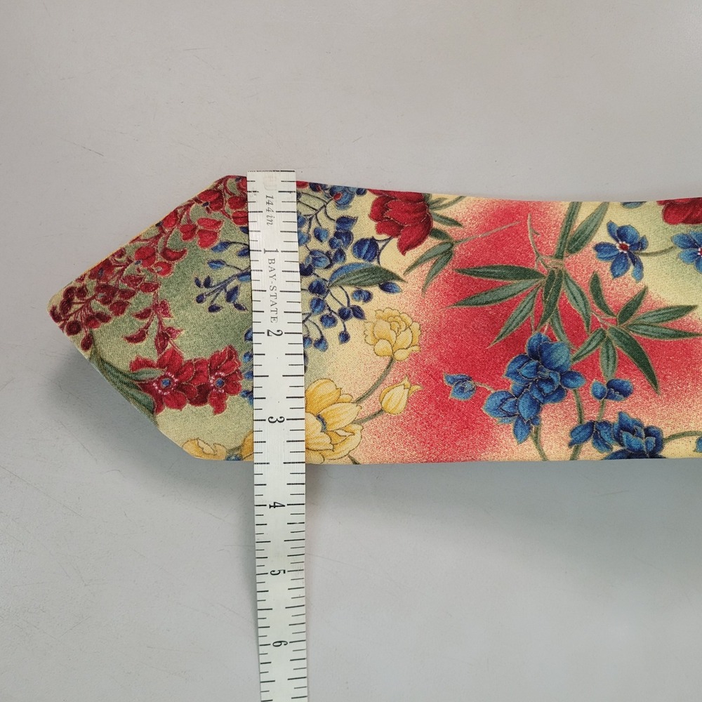 Mango Man Mens Floral Necktie Red Blue Yellow Botanical 100% Cotton Made in USA - Picture 4 of 5